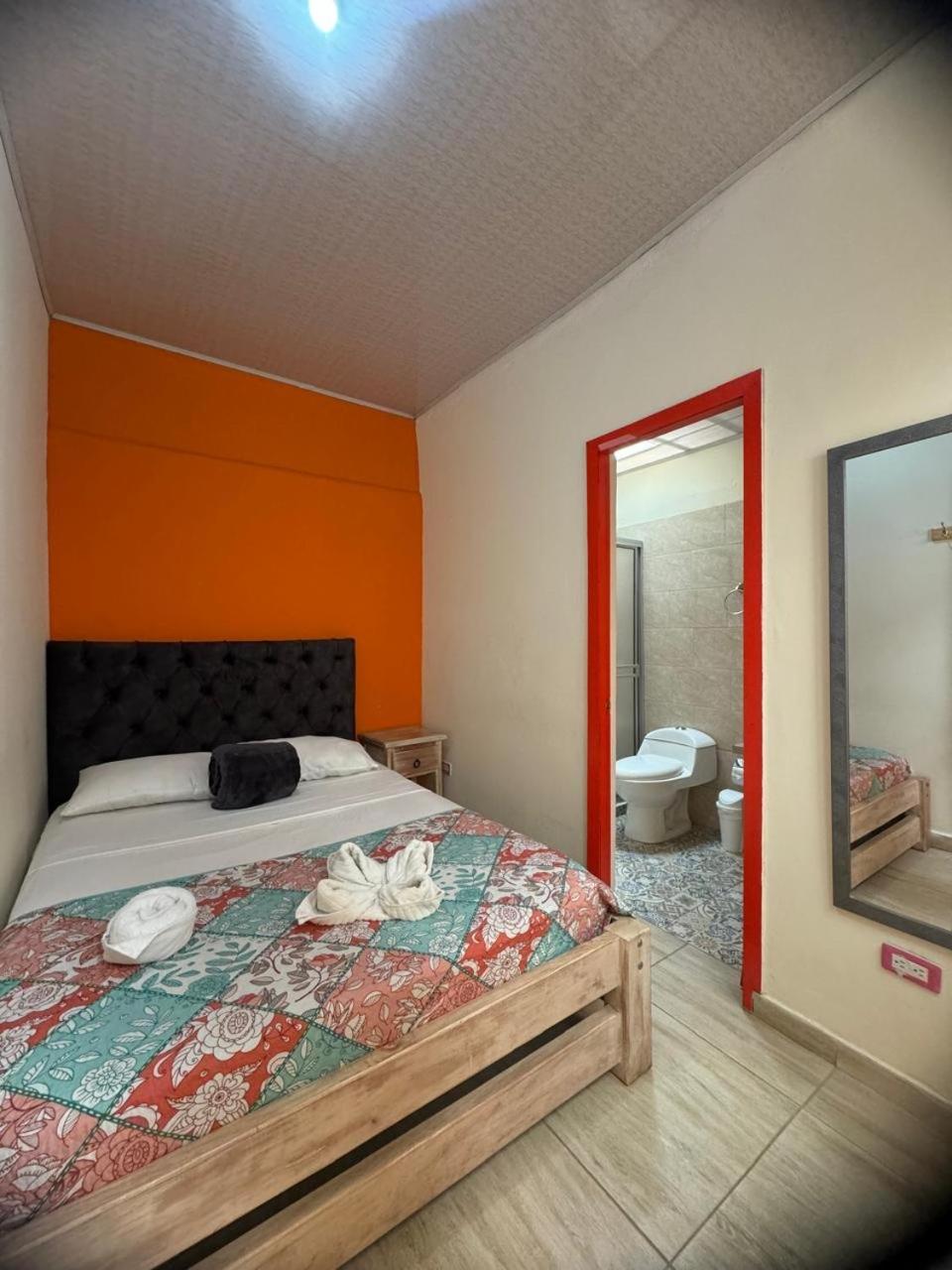 Apartahotel Bareque Centro Salento Luaran gambar